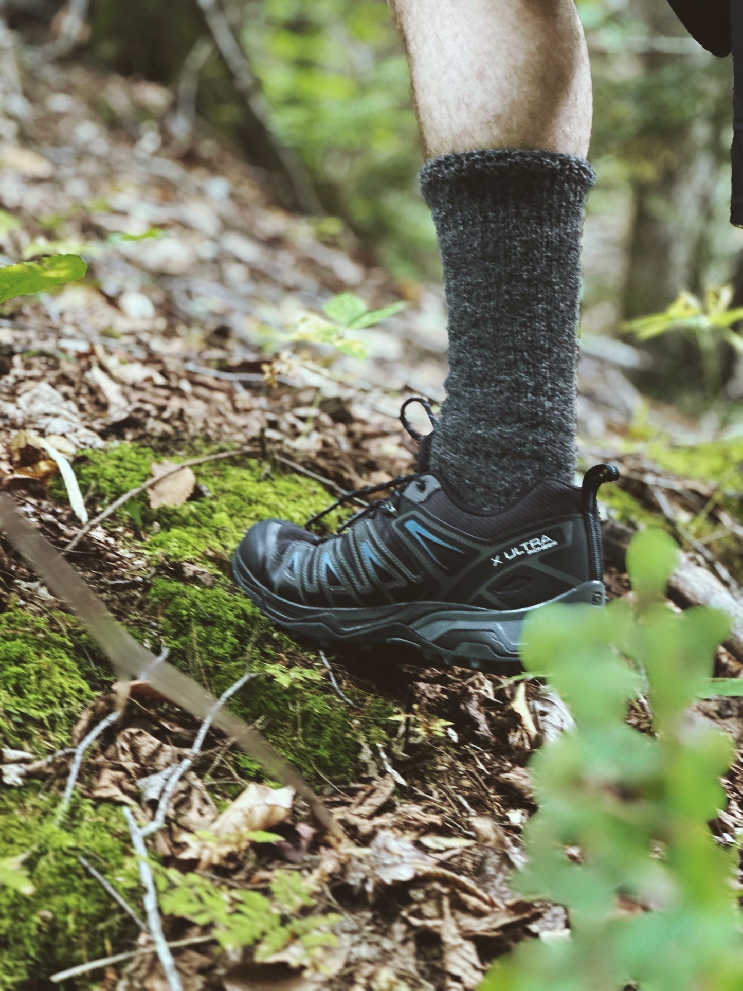 *LARGER size (Men) : Charcoal Grey Alpaca Socks - Long